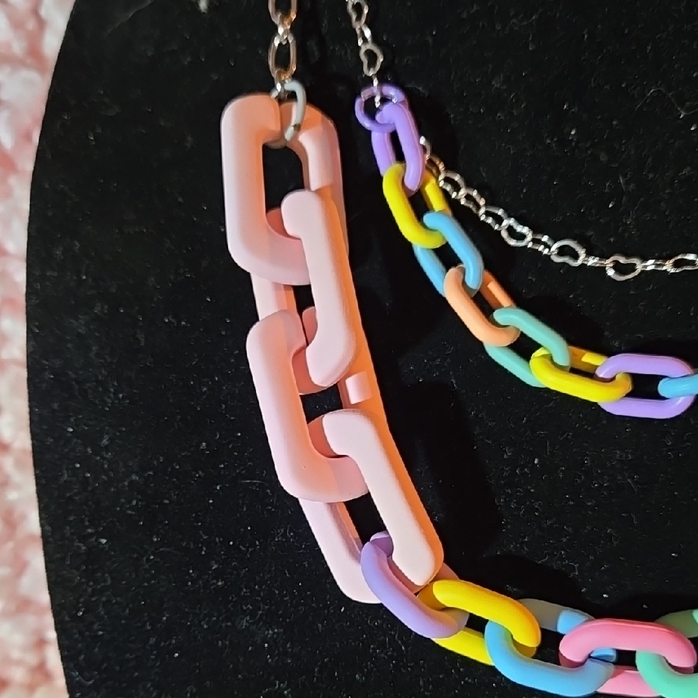 Colorful Chain Necklace - Picture 7 of 14